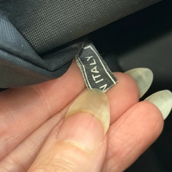 Burberry London Black and Red Plaid Tote Bag EUC - Picture 7 of 10